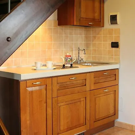 Apartment One Bedroom Appartement With Shared Pool And Wifi At Montecarotto *