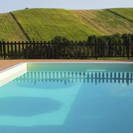 Apartment One Bedroom Appartement With Shared Pool And Wifi At Montecarotto