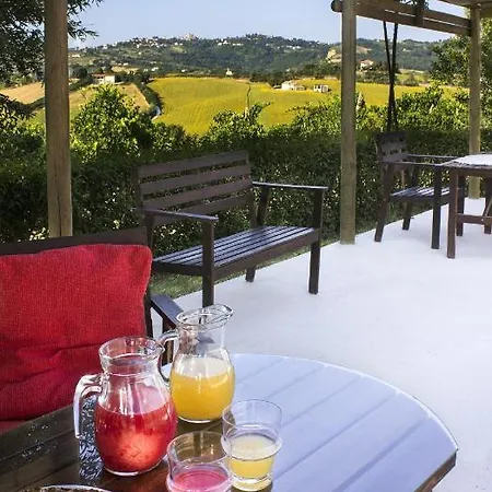 One Bedroom Appartement With Shared Pool And Wifi At Montecarotto